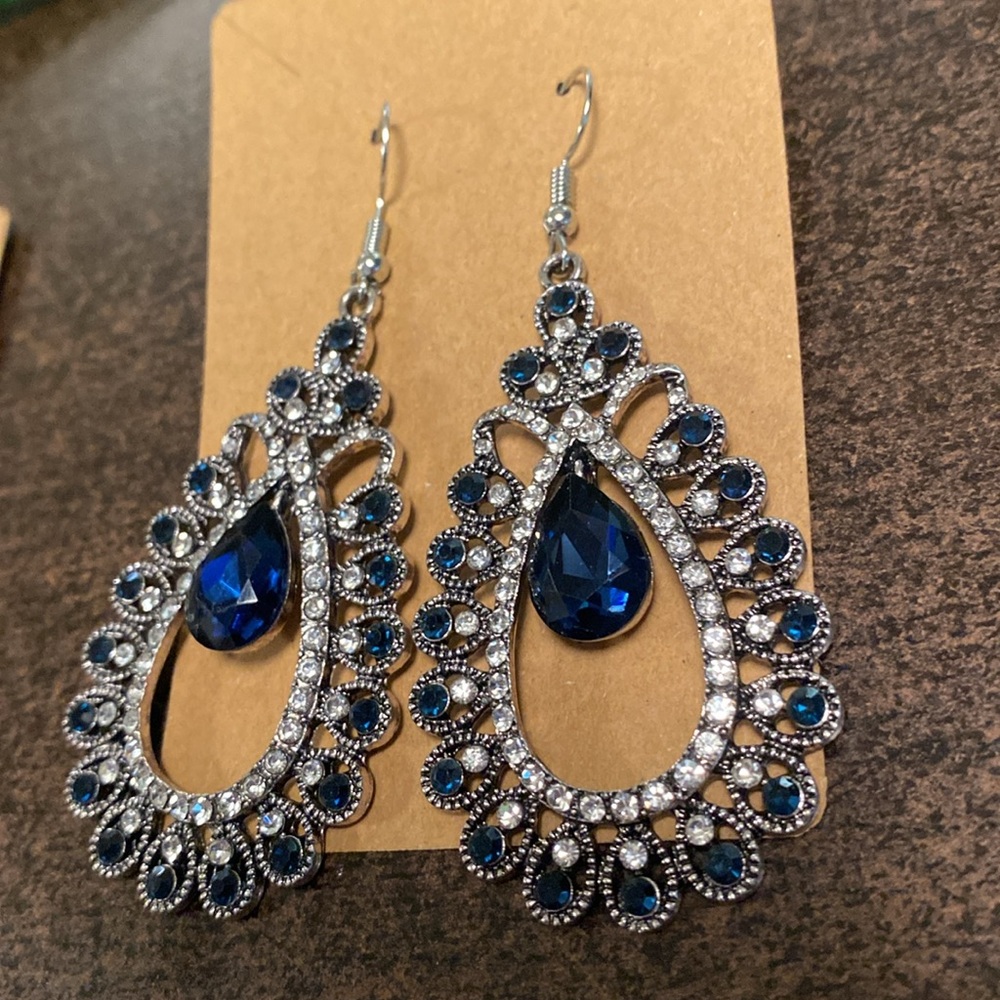 Dramatic Dangle Blue And Rhinestone Earrings - image 2